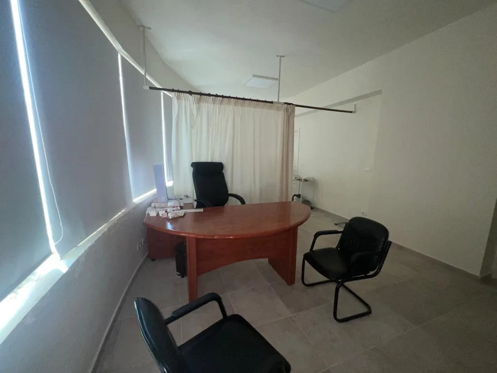 Office for Sale in Byblos — الصورة 4