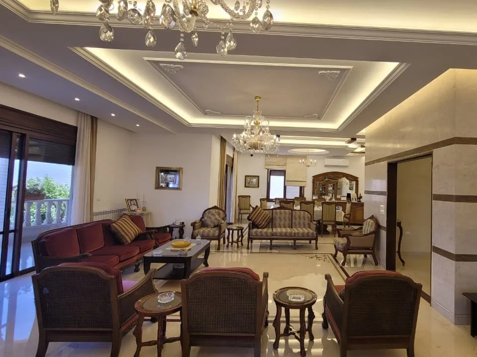 Building for Sale in Zahlé