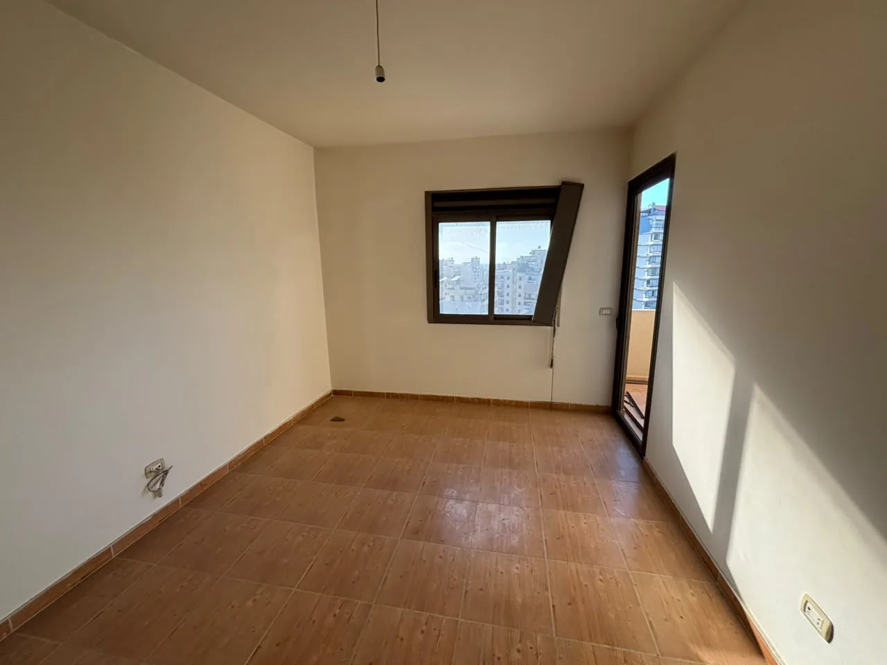 Apartment for Sale in Jdeideh — الصورة 6