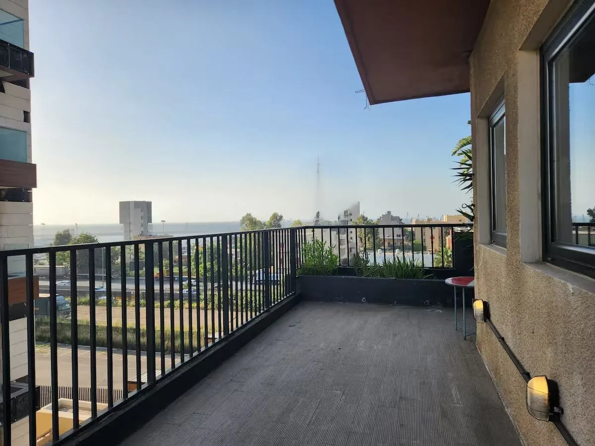 Apartment for sale in Mar Mikhael, Beirut, Lebanon — الصورة 3