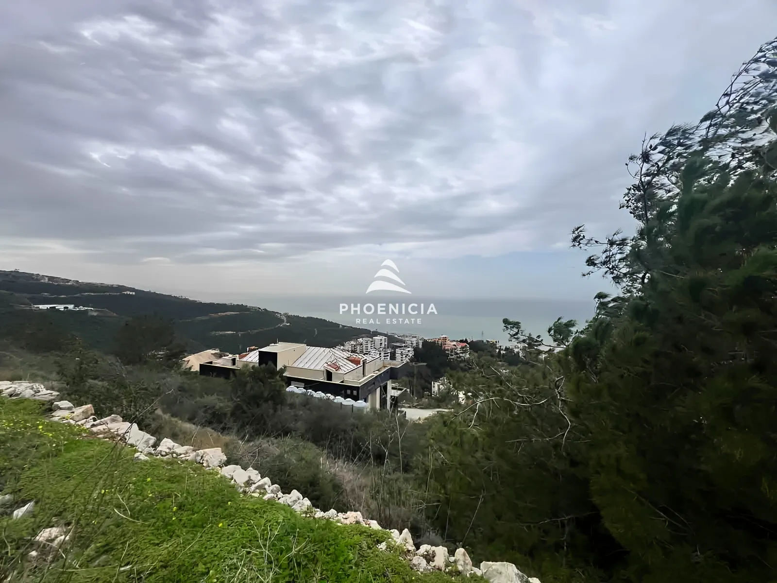 Land for Sale in Blat — الصورة 5