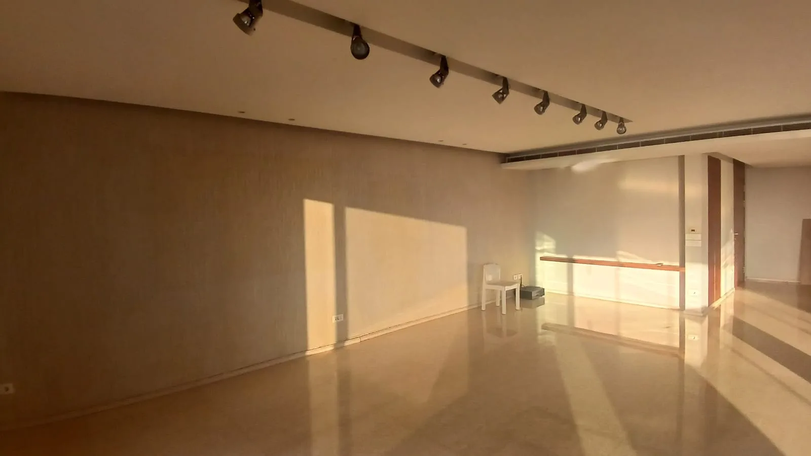 Apartment for Sale in Mtaileb — الصورة 6