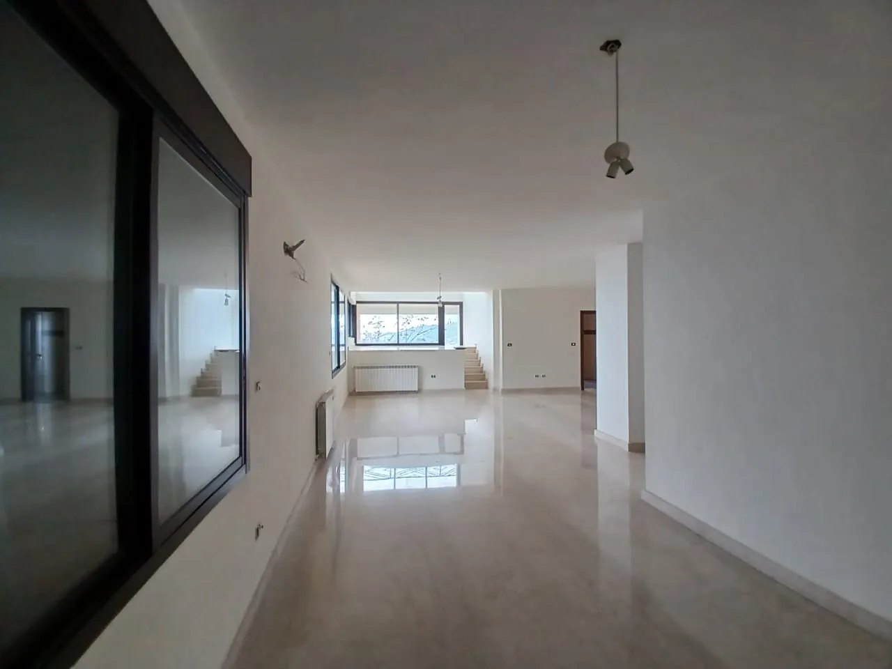 Apartment for Sale in Mazraat Yachoua, Lebanon — الصورة 10