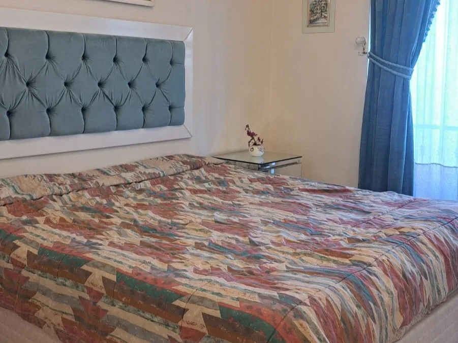 Apartment for Rent in Ramleh Al Bayda, Beirut, Lebanon — الصورة 8