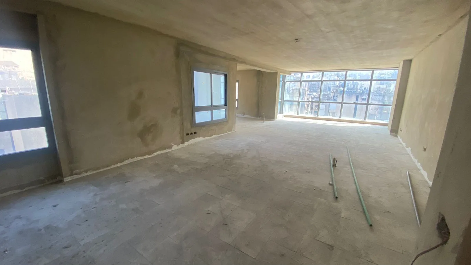 Office for rent in Zalqa, Lebanon — الصورة 2