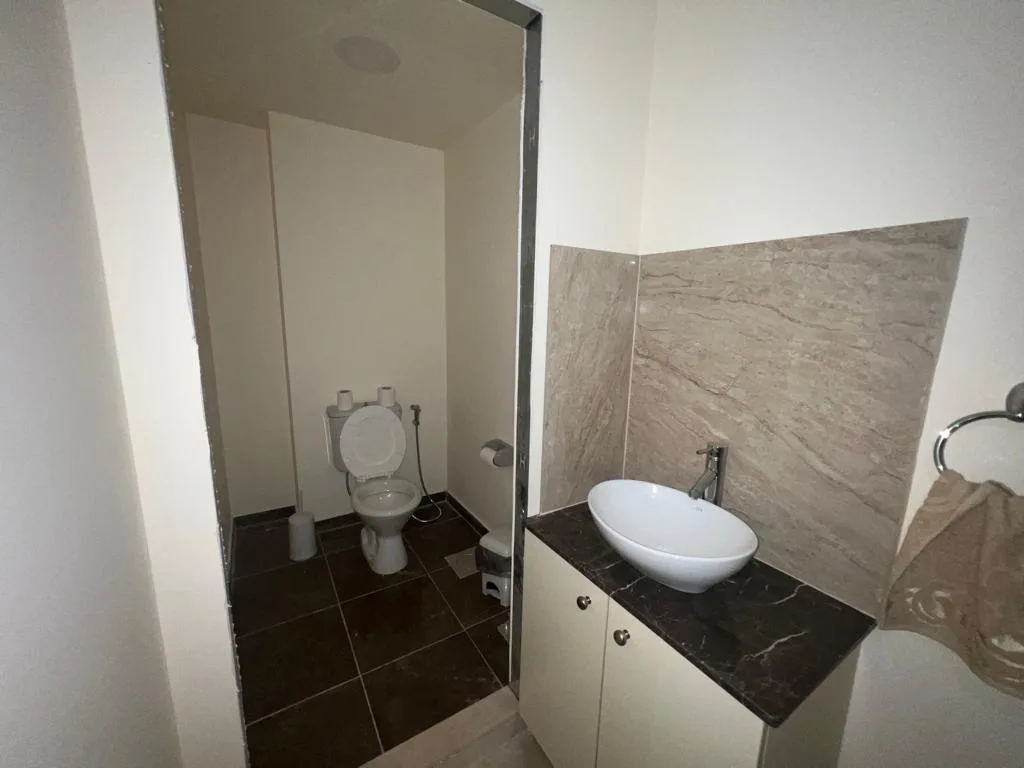 Office for Sale in Byblos — الصورة 7