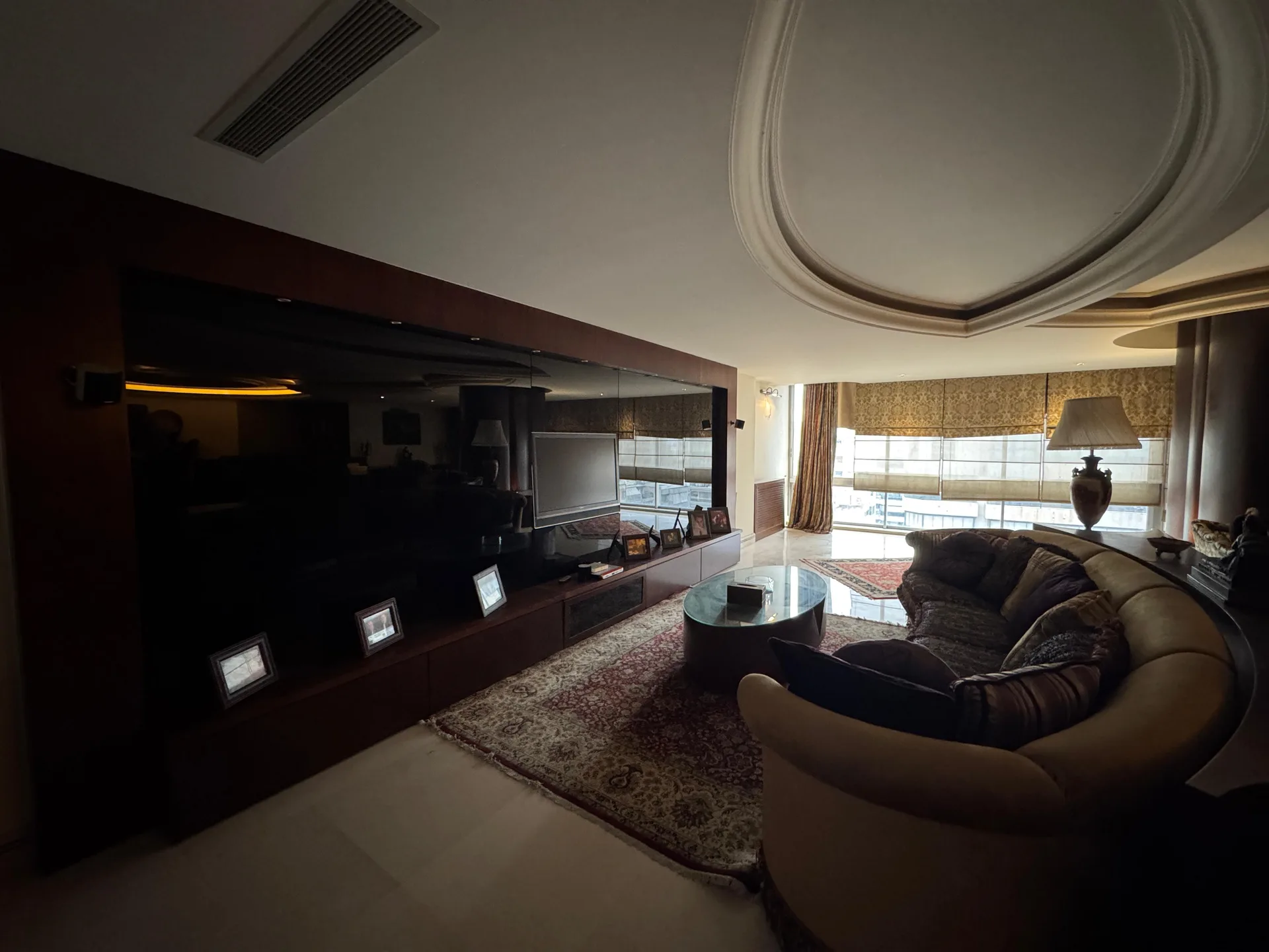Apartment for Sale in Kraytem, Beirut, Lebanon — الصورة 5