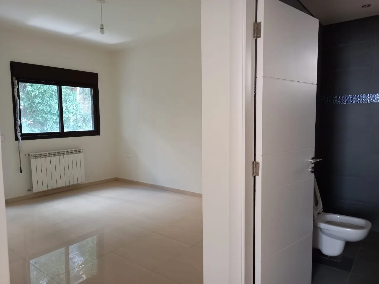 Apartment for Sale in Haret Sakher, Lebanon — الصورة 3