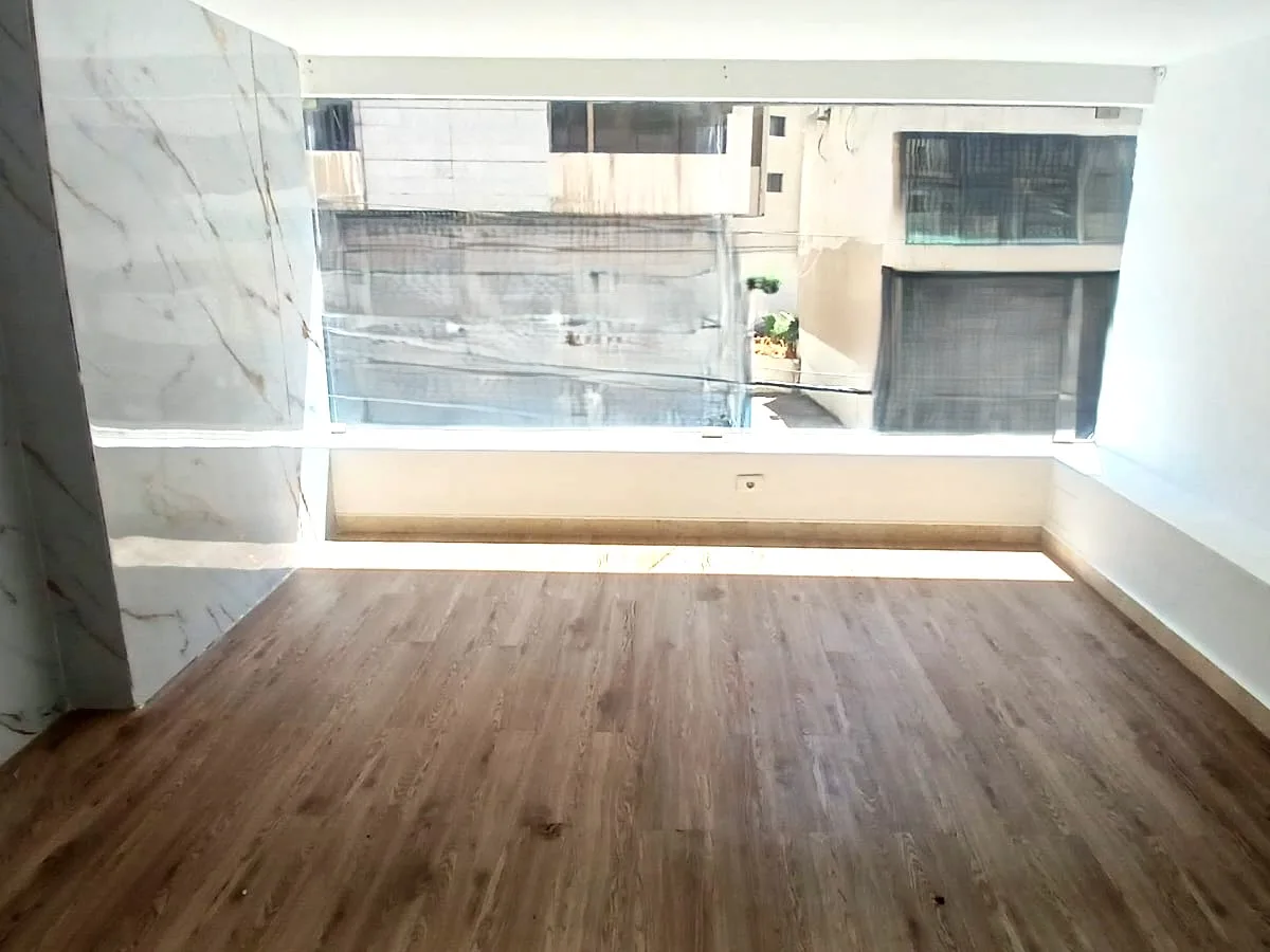 Office for Rent in Jdeideh — الصورة 2