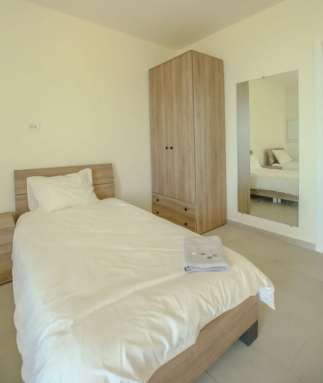 Villa for Rent in Beithabbak, Lebanon — الصورة 7