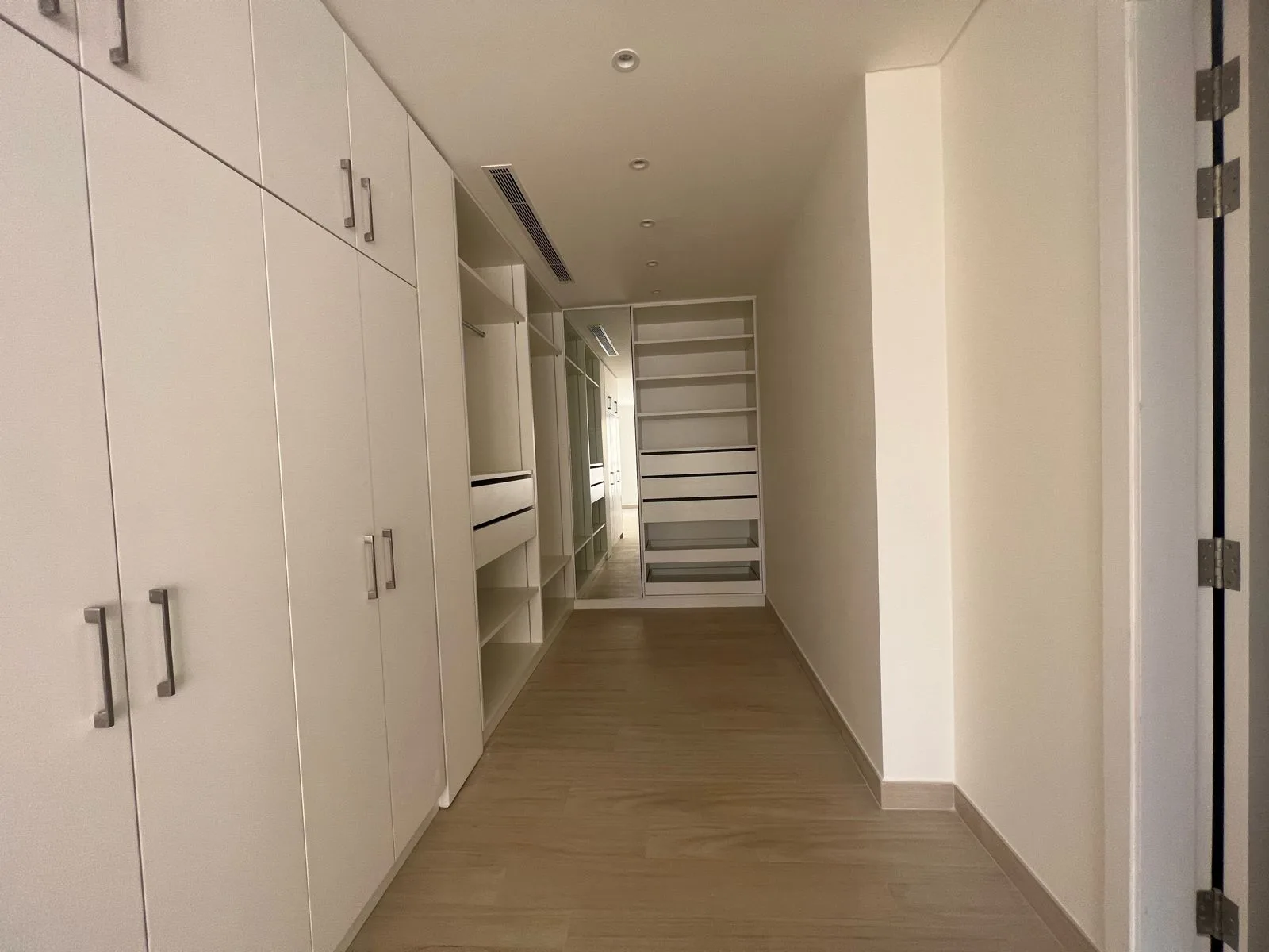 Penthouse for sale in Caree d'or, Achrafieh — الصورة 8