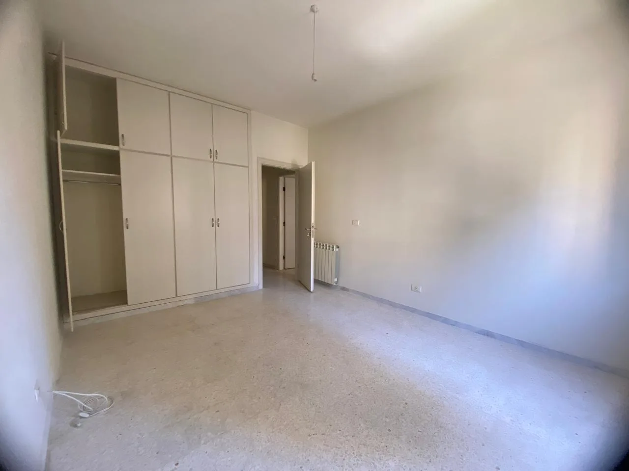 Apartment for Sale in Ain El Remmaneh — الصورة 2