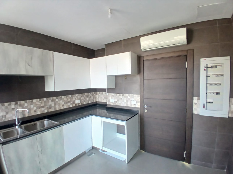 Apartment For Sale In Hamra — photo 4