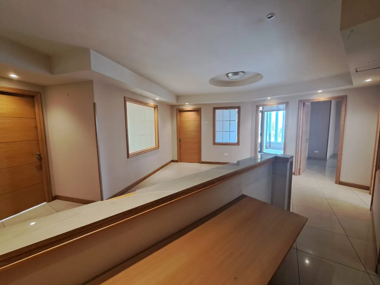 Office for rent in Dekwaneh — الصورة 7