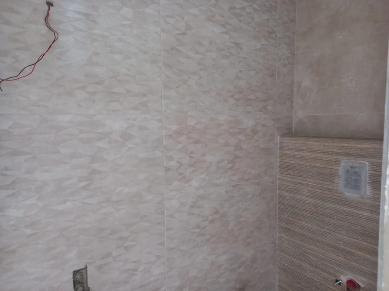 Apartment for Sale in Haret Sakher — الصورة 7