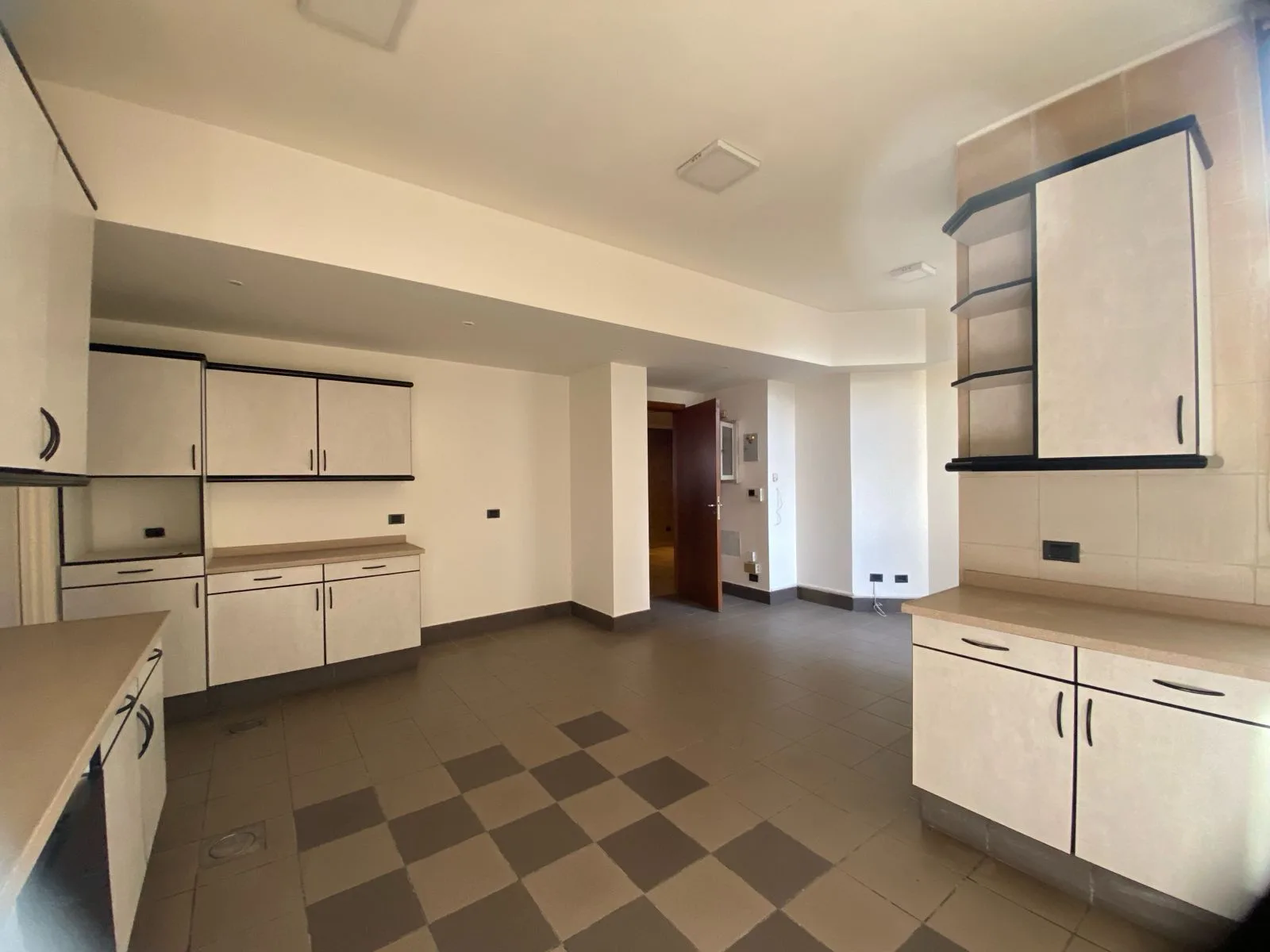 Apartment for Sale in Verdun — الصورة 5