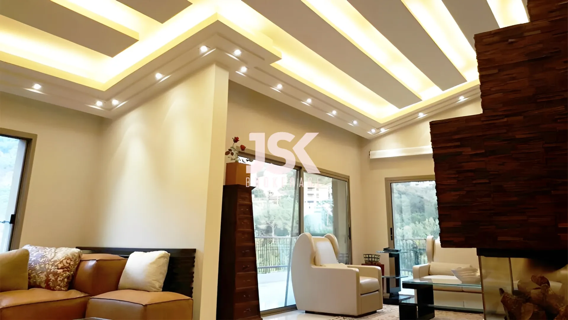 Duplex for Sale in Jouret Al Ballout, Lebanon — الصورة 9