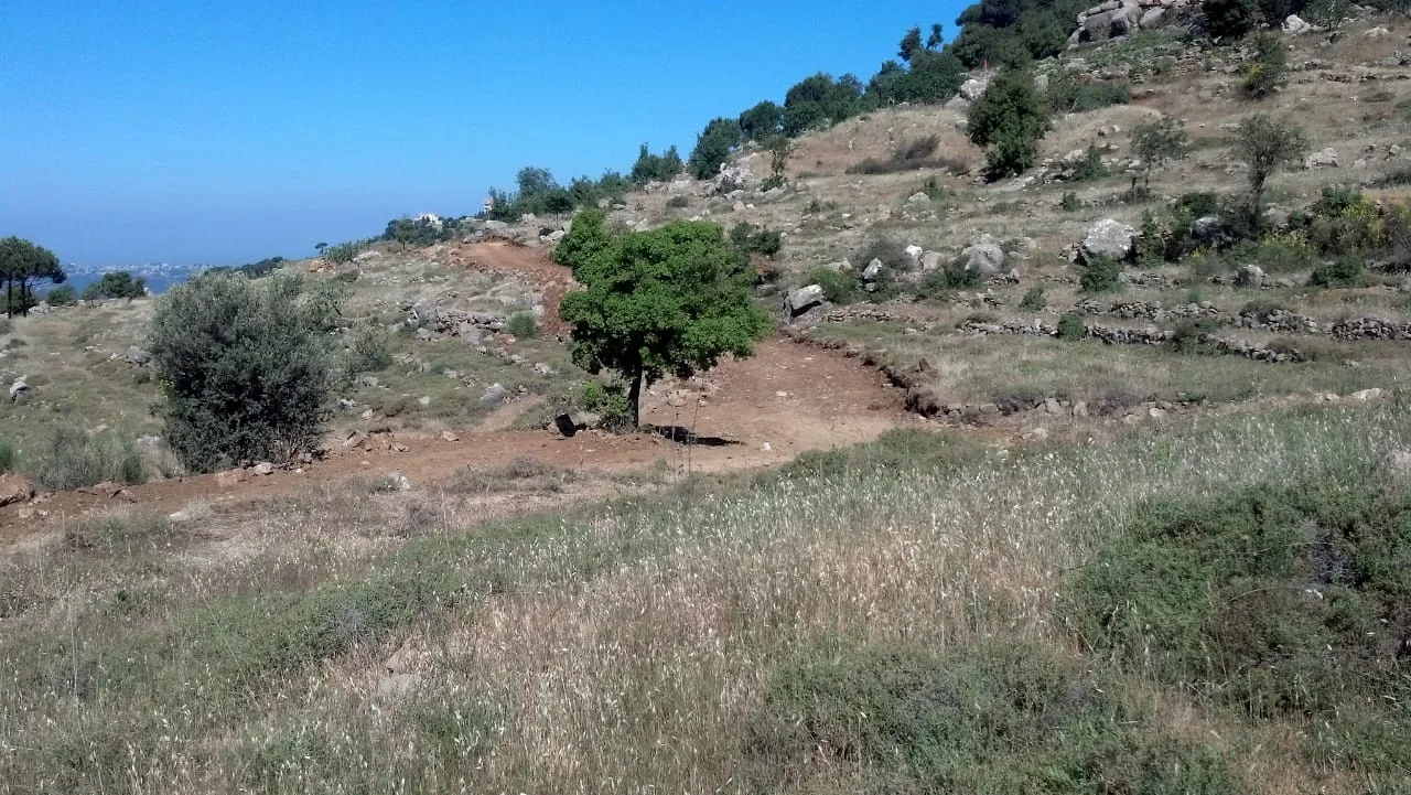 Land for Sale in Mtein, Lebanon — الصورة 4