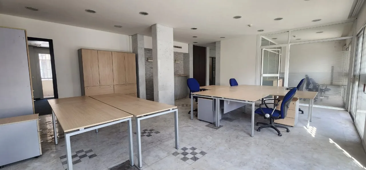 Office for rent in Sin El Fil — الصورة 4