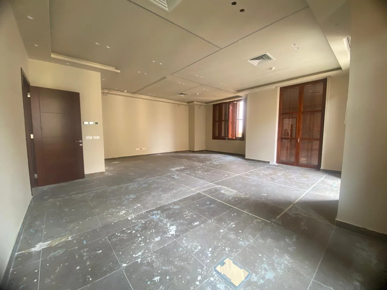 Office for rent in Downtown — photo 5