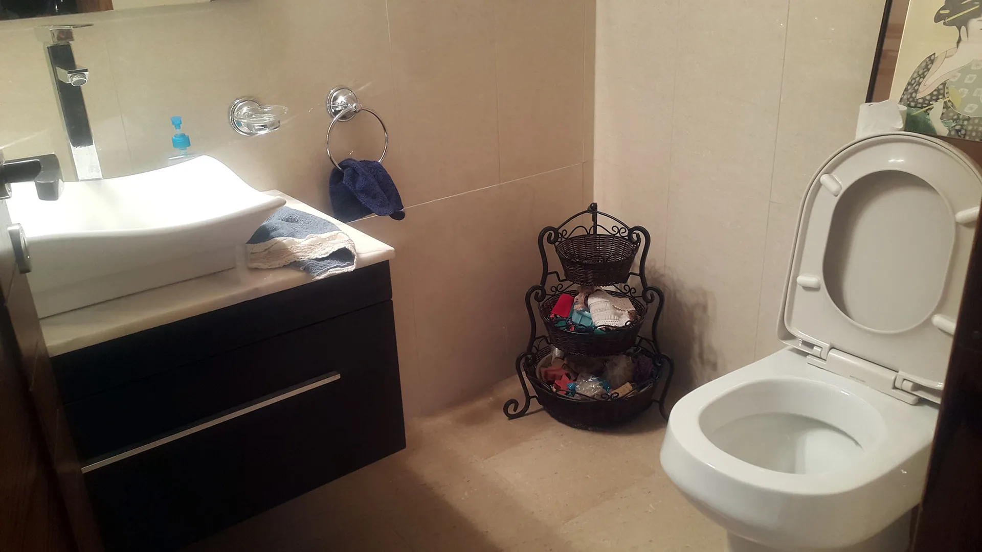 Apartment for Sale in Kfar Hbab, Lebanon — الصورة 4