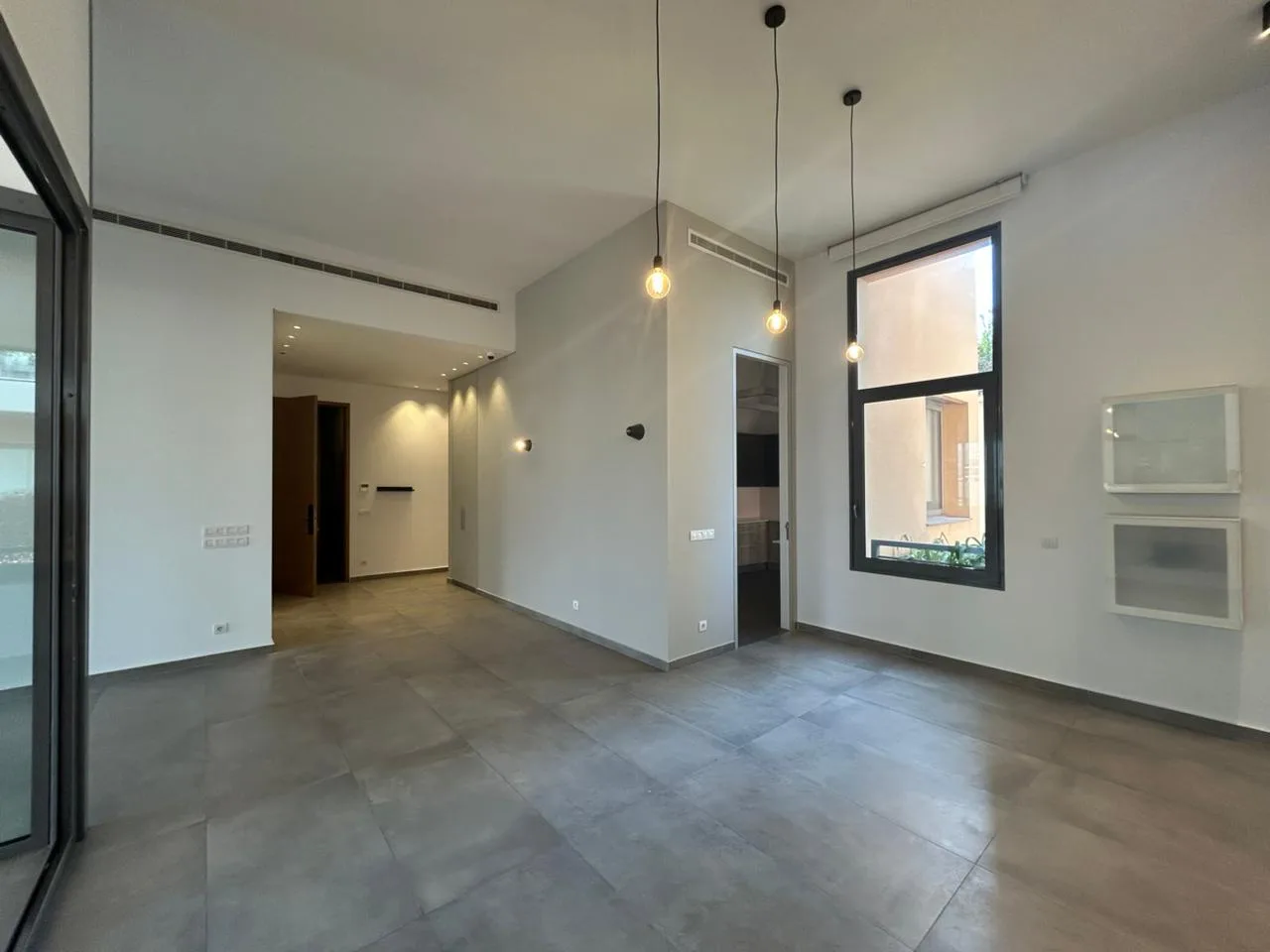 Apartment for Sale in Badaro, Beirut, Lebanon — الصورة 2