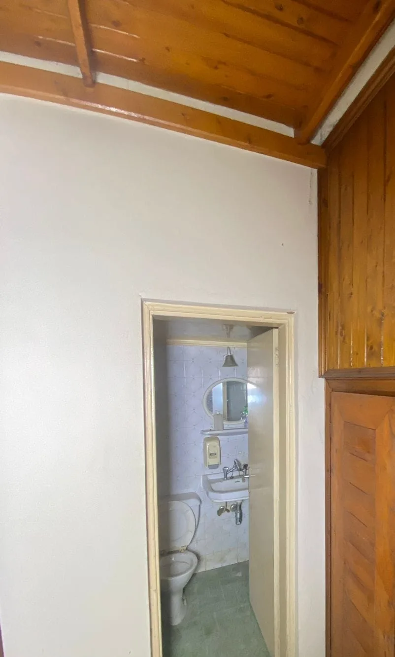 Warehouse for sale in Mazraat Yachoua — الصورة 9