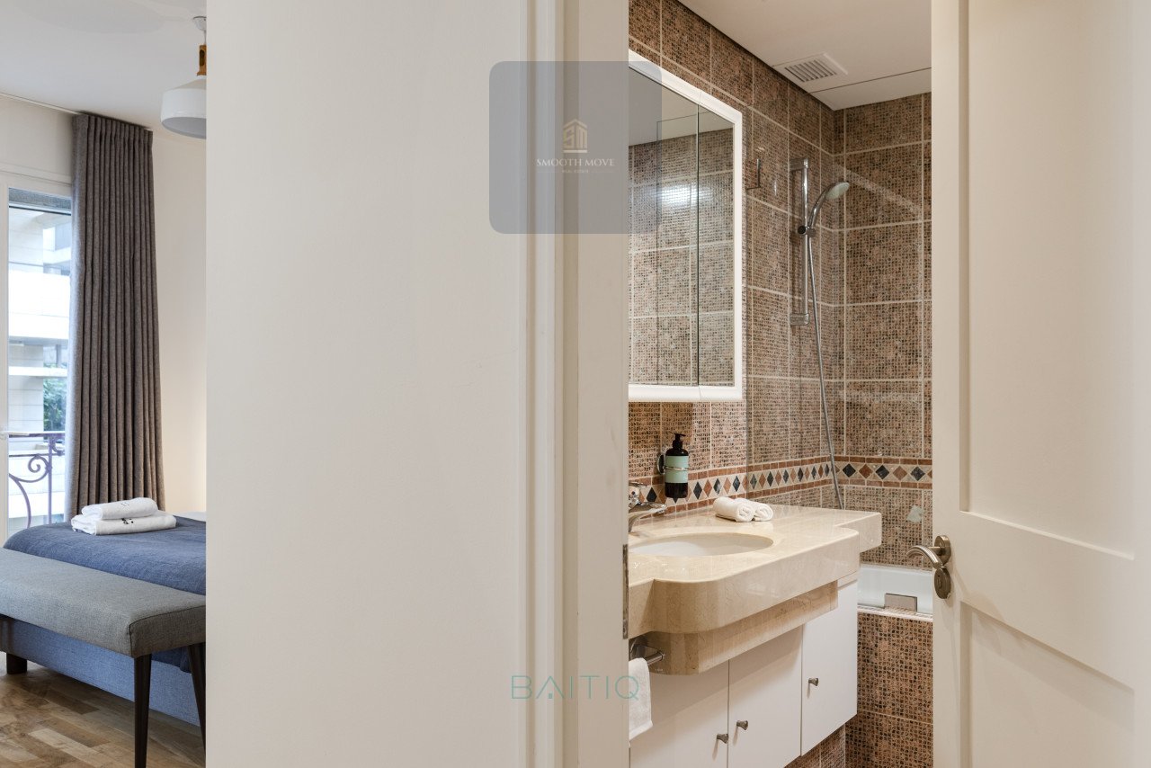 Gorgeous 3 Bedroom Apartment for Sale in Saifi Village — الصورة 13