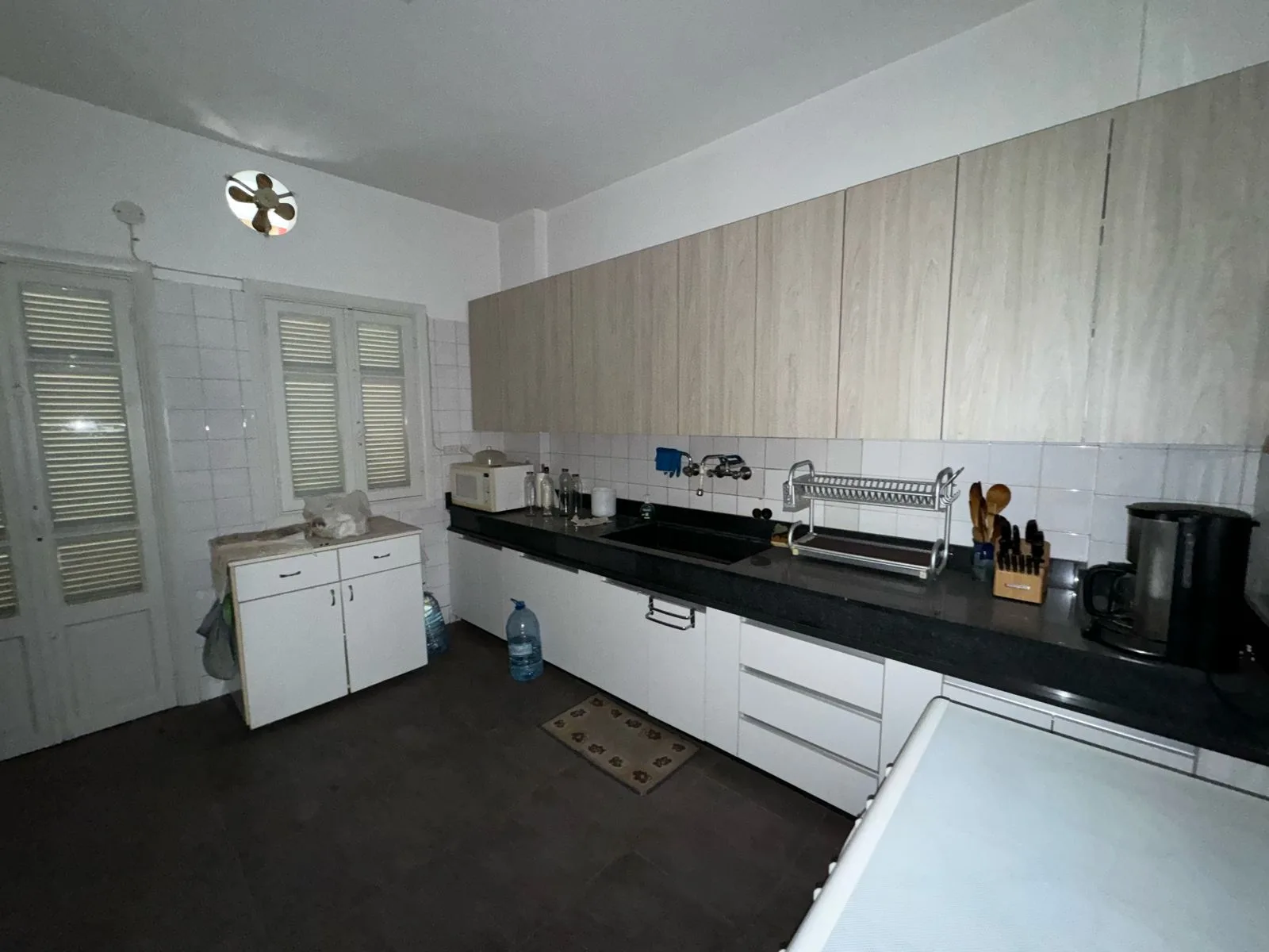 Apartment for Sale in Ain el remmeneh, Lebanon — الصورة 3