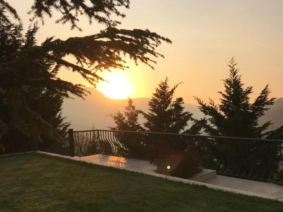 Villa for Sale in Batroun — الصورة 2