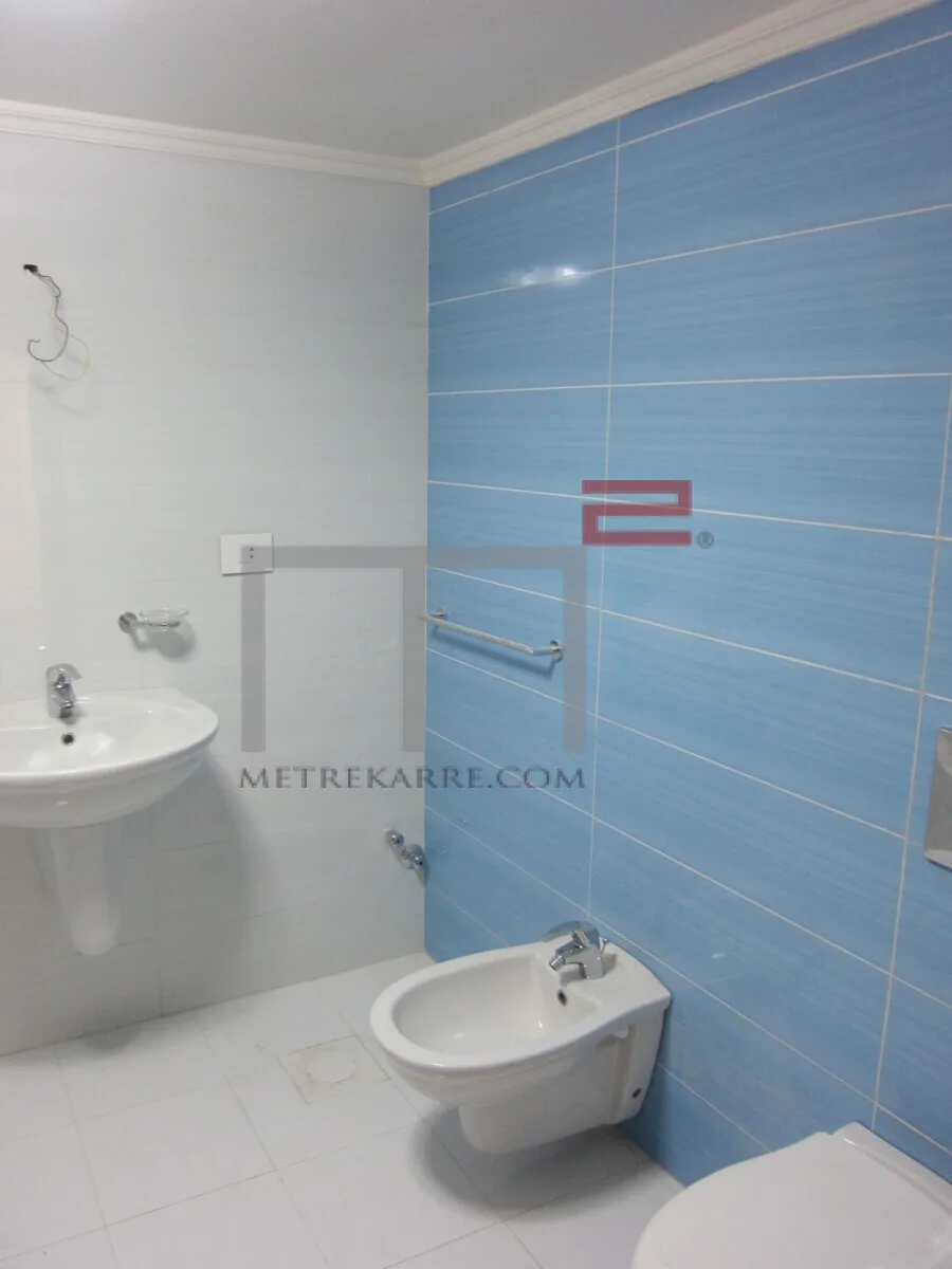 Apartment for Sale in Manara — الصورة 3