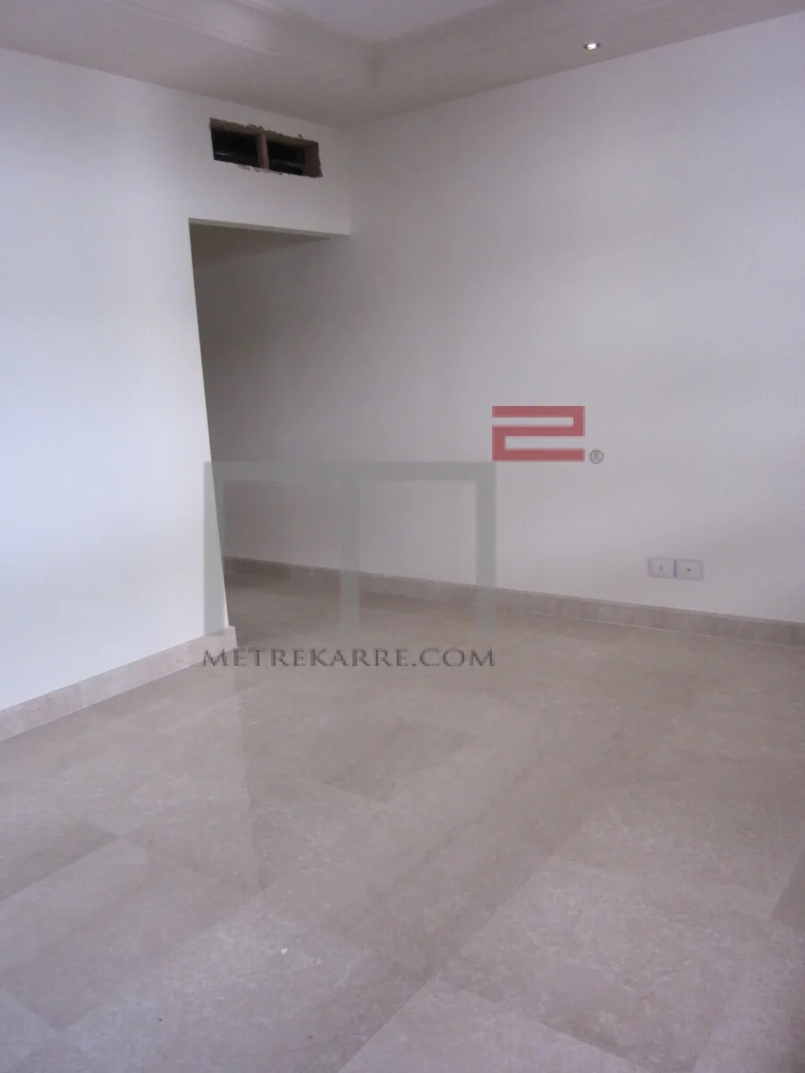 Apartment for Sale in Manara — الصورة 5