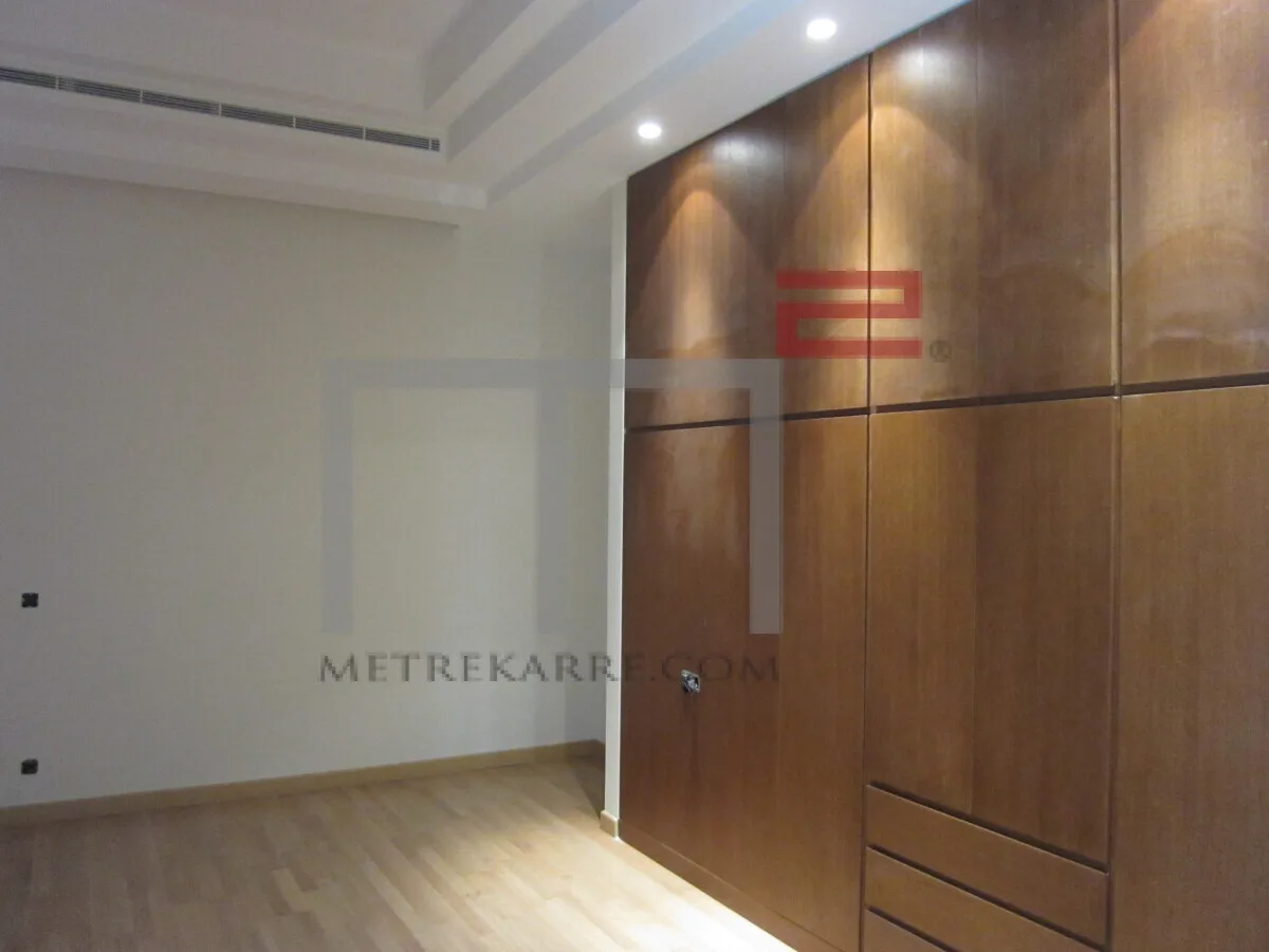 Apartment for Sale in Achrafieh — الصورة 3