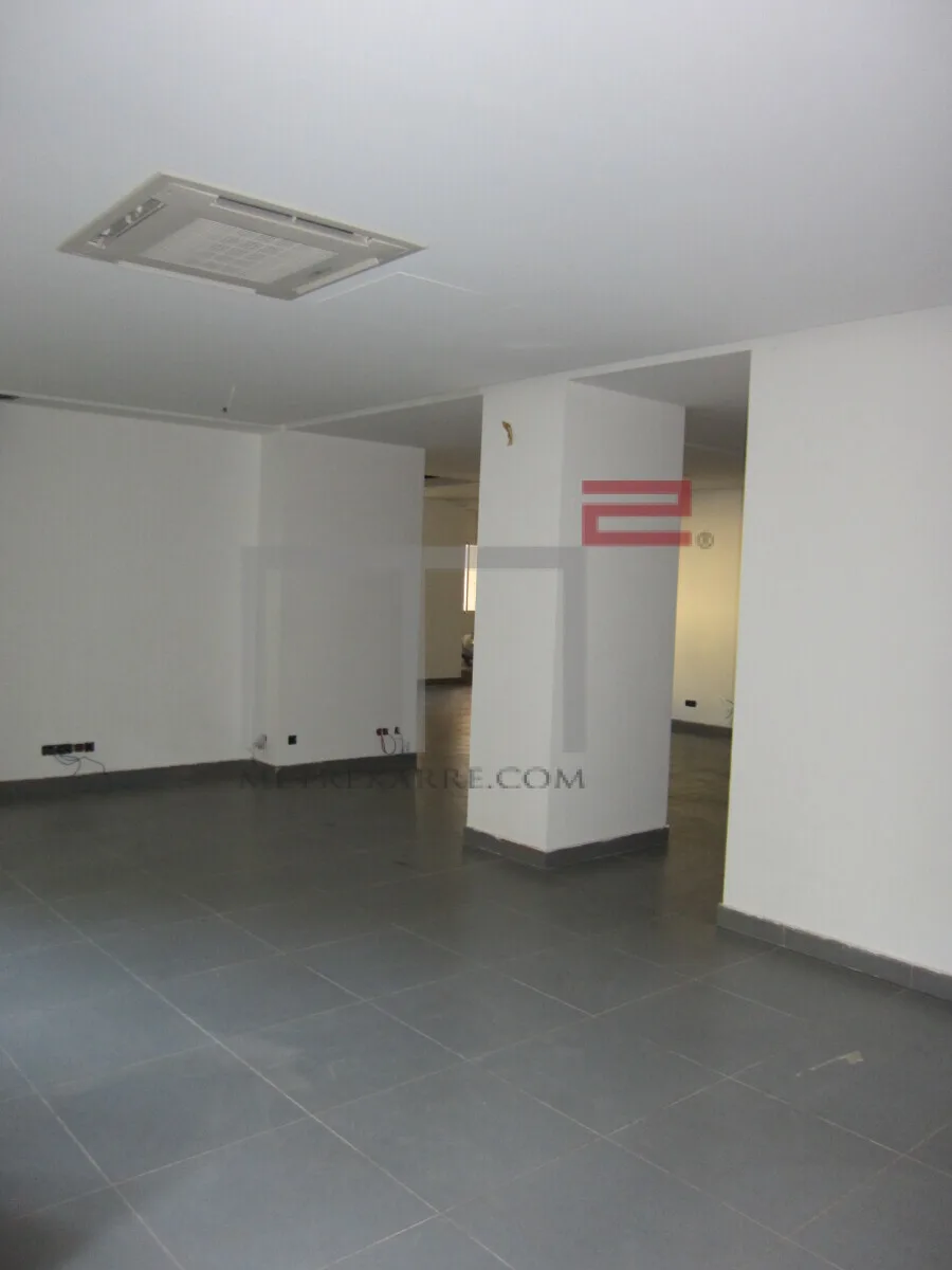 Office for Rent in Achrafieh — الصورة 2