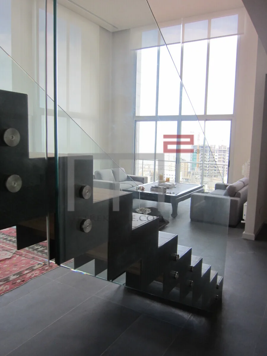 Duplex for Sale in Clemenceau — الصورة 3