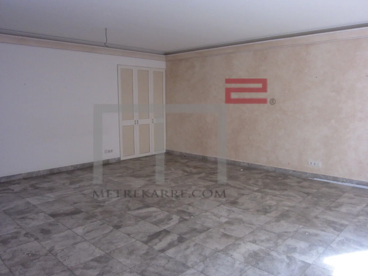 Apartment for Sale in Saifi — الصورة 2