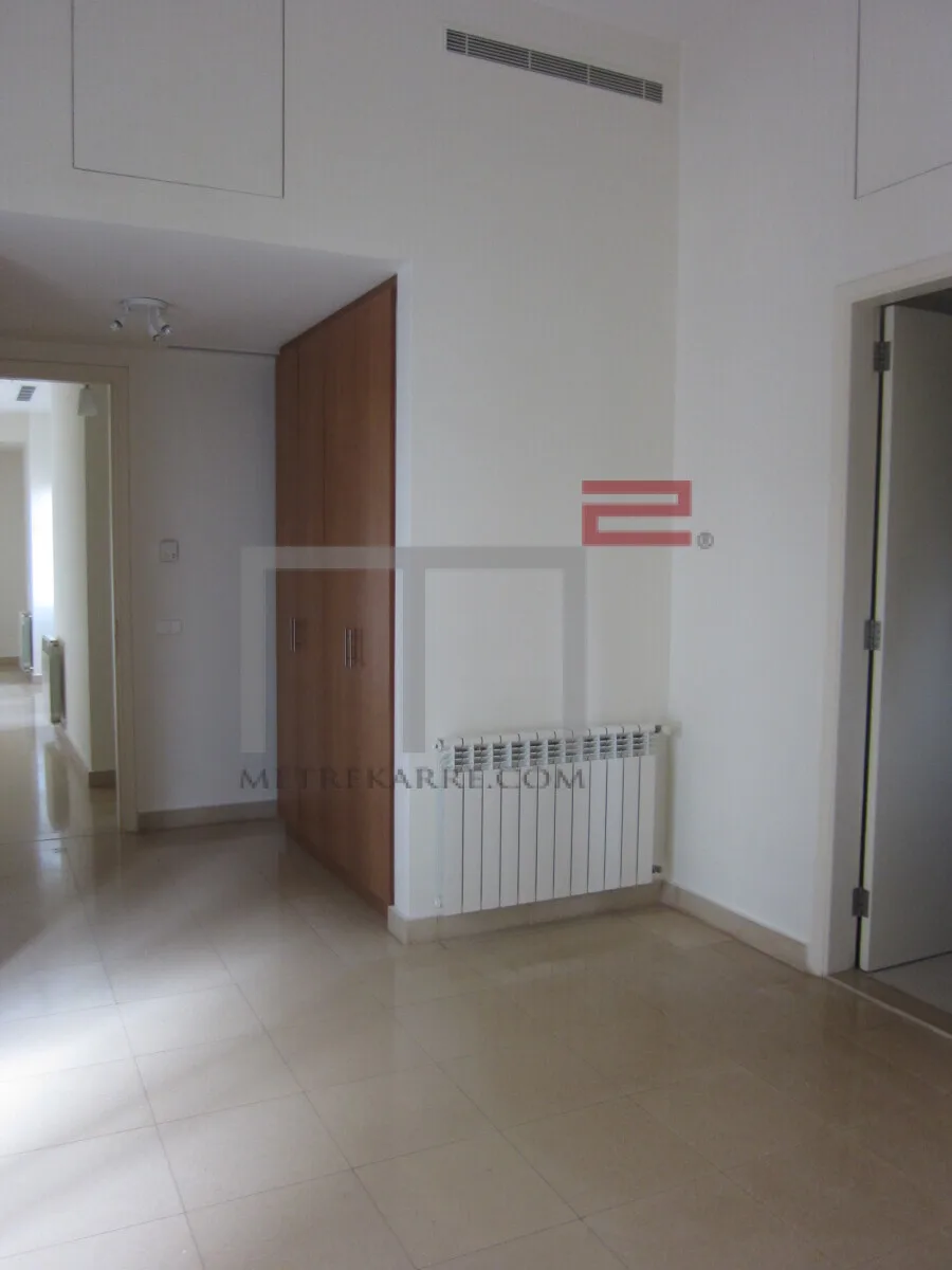 Apartment for Sale in Gemmayze — الصورة 2