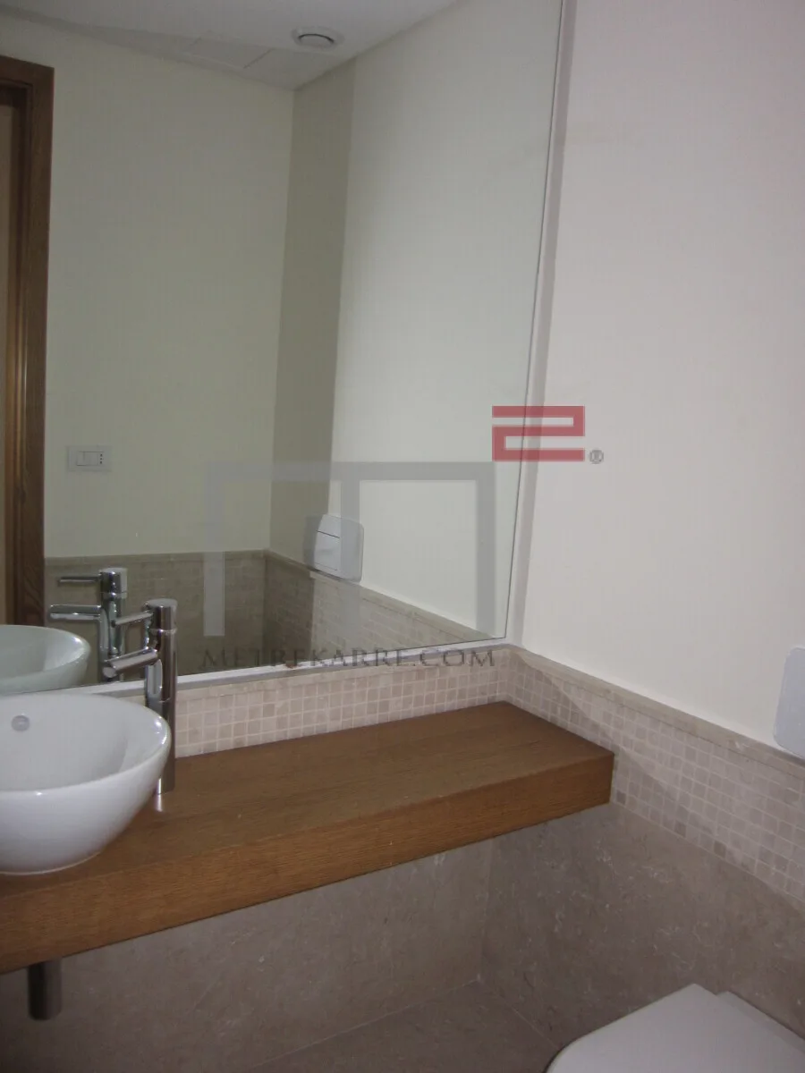 Duplex for Sale in Caracas — الصورة 3