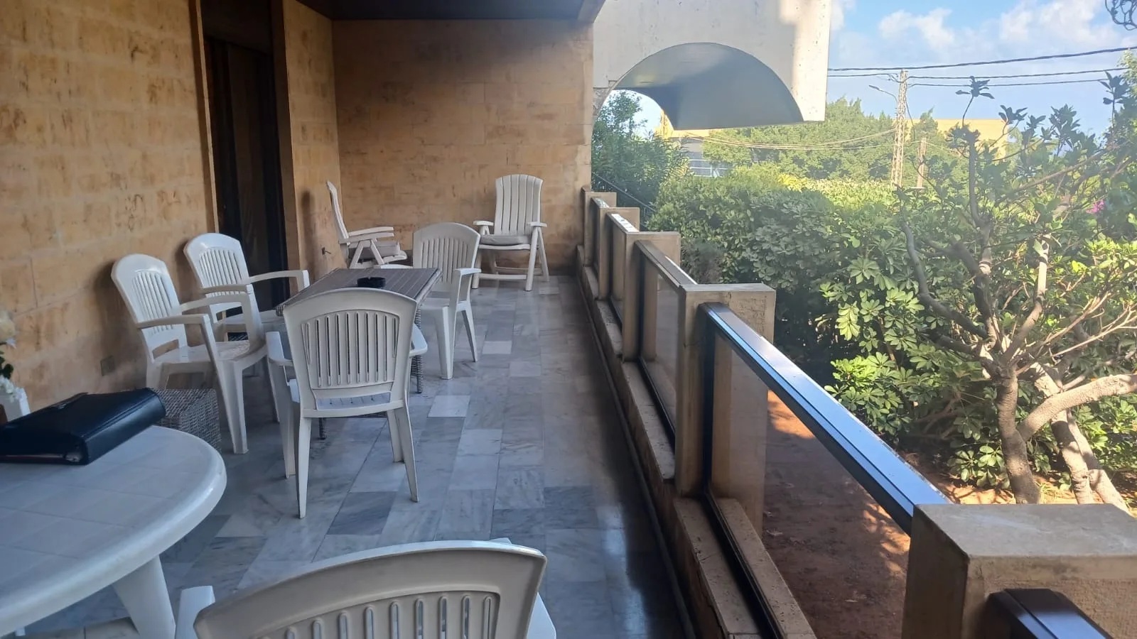 Apartment for Sale in Aaoukar, Lebanon — الصورة 8