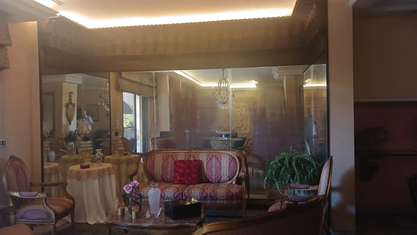 Apartment for Sale in Aaoukar, Lebanon — الصورة 9