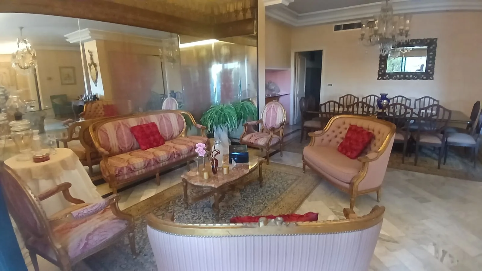 Apartment for Sale in Aaoukar, Lebanon — الصورة 2