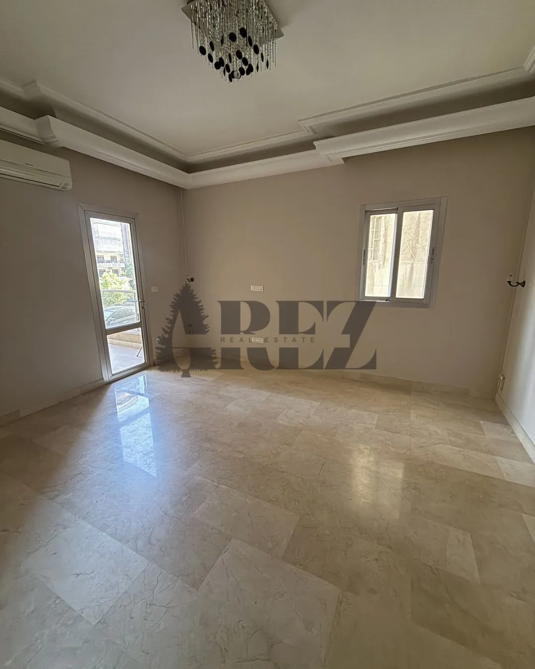 Apartment for Sale in Sakiet El Janzir, Beirut — photo 3