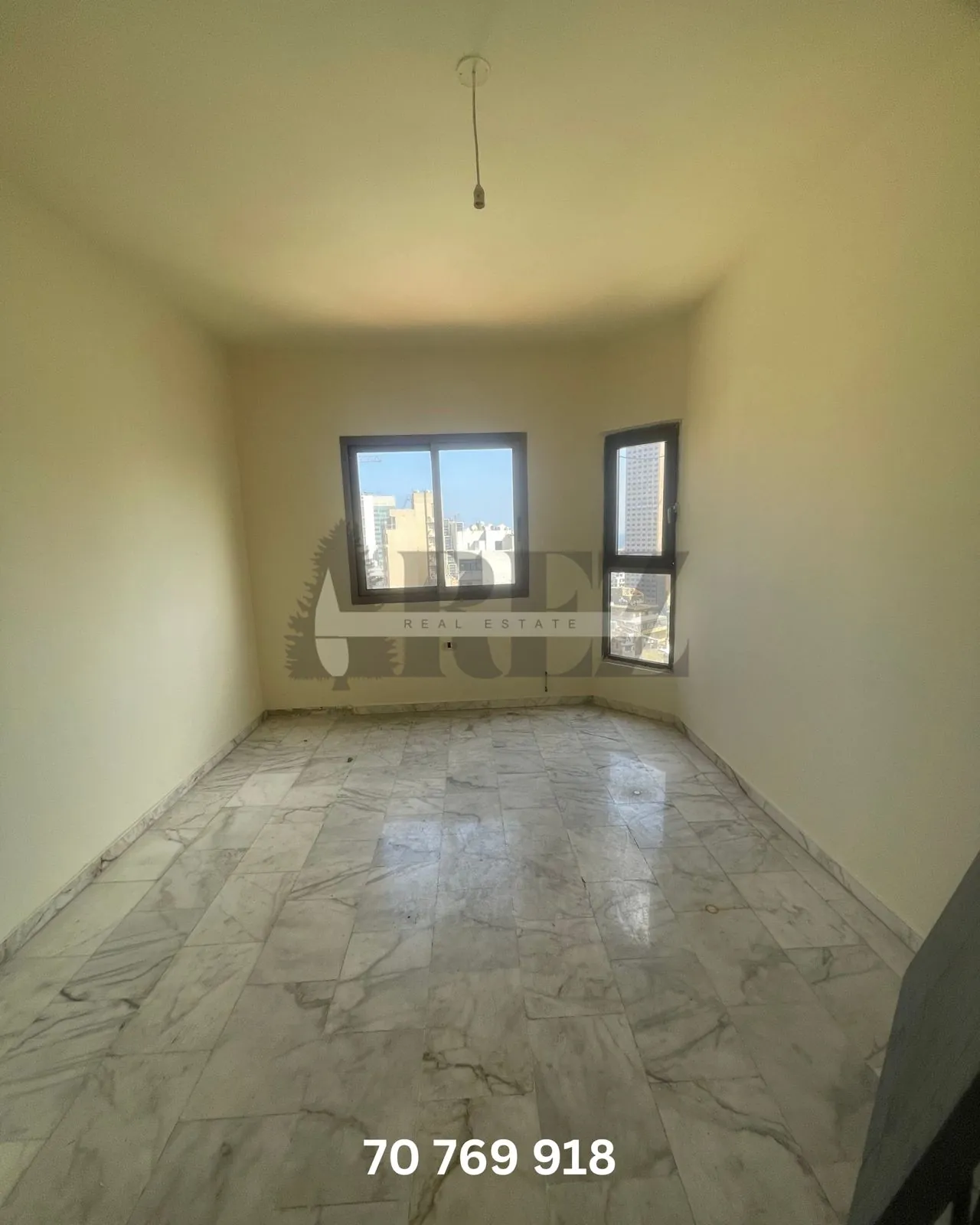Sea View Apartment for Sale in Al Zarif, Beirut — photo 5