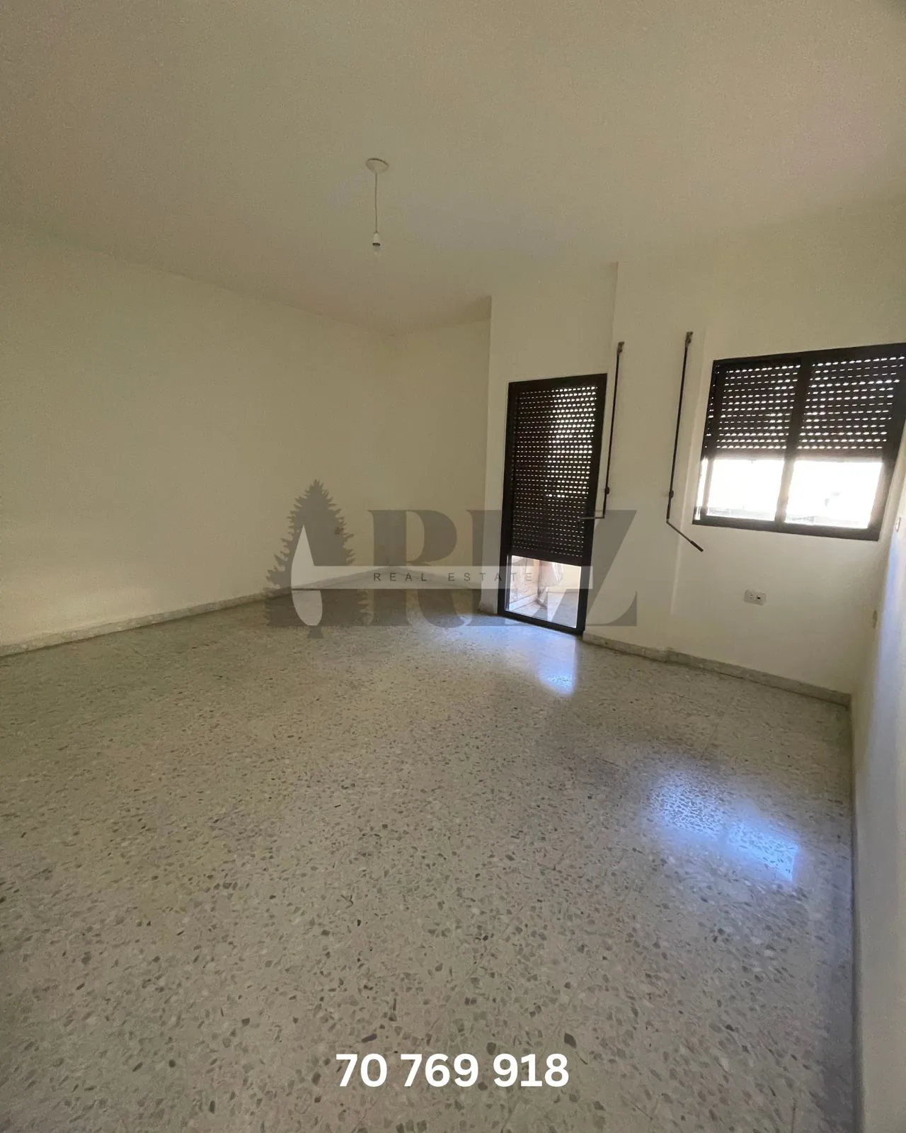 Spacious Apartment for Sale in Bourj Abi Haydar, Beirut — photo 7