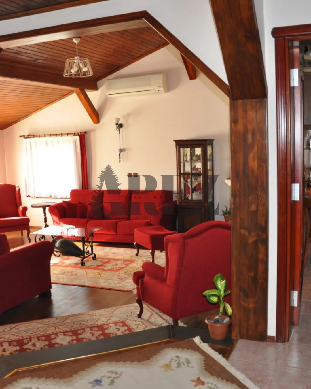Villa with Garden for Sale in Dilovasi, Kocaeli, Turkey — الصورة 6