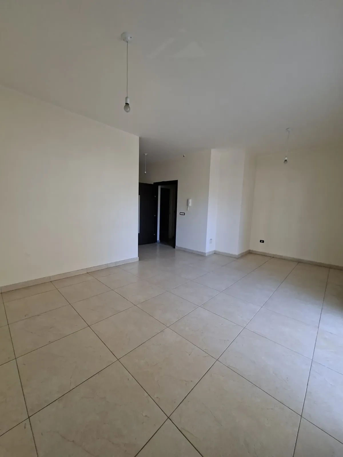 Baouchriyeh – New Buildings — الصورة 4