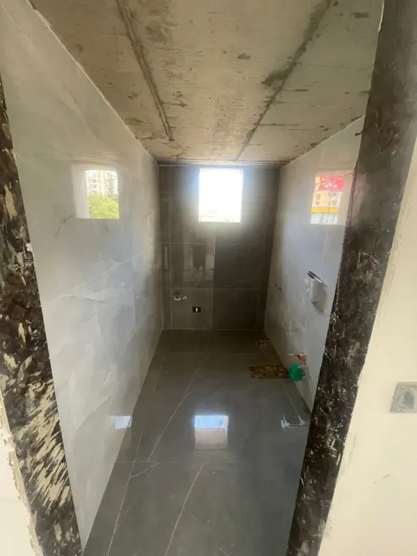 Adonis – New Building — الصورة 3