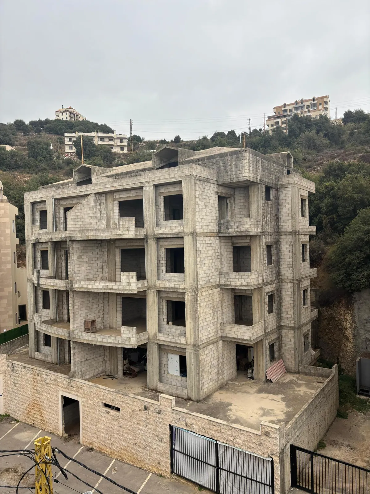 Building for Sale — Hboub, Jbeil — الصورة 2