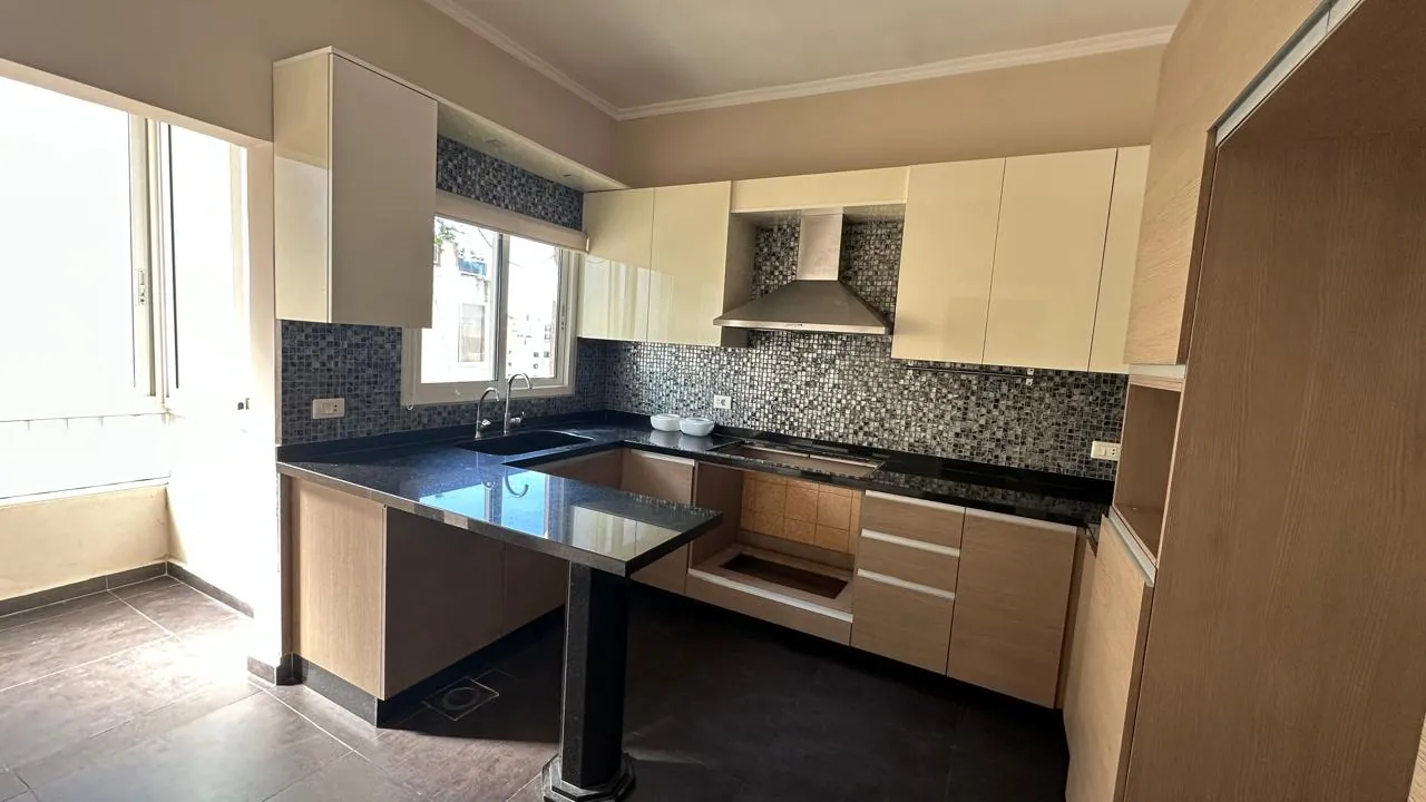 Apartment for Sale – Zouk Mikael — الصورة 4