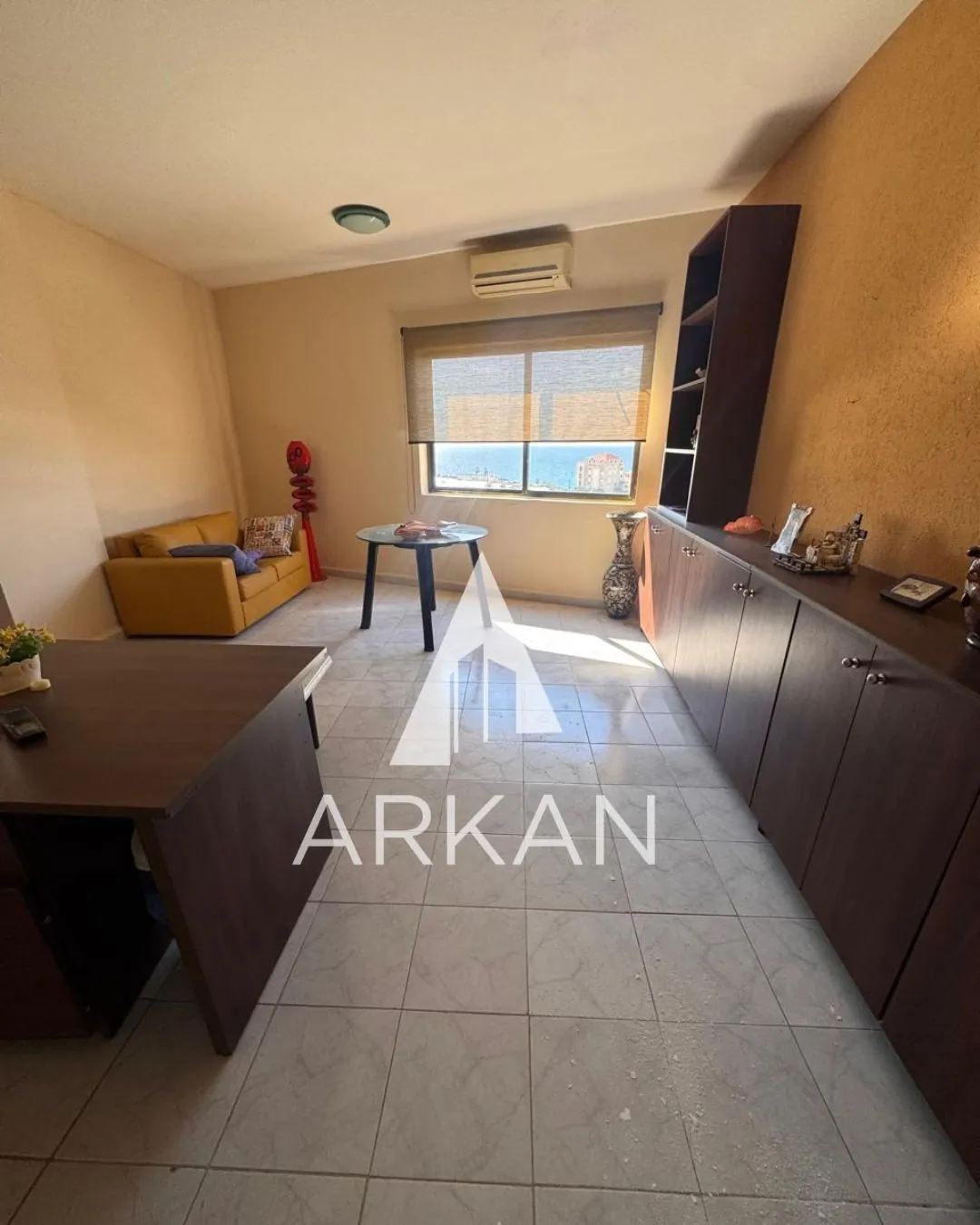 Office for Rent – Prime Location in Jbeil — الصورة 4